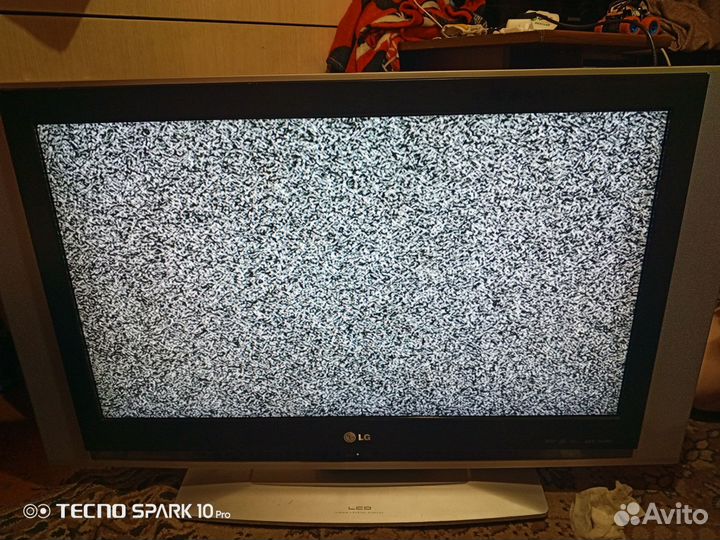 Телевизор LG 37LZ55