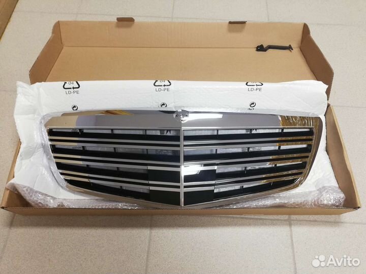 Рычажок для открытия капота w221 S63