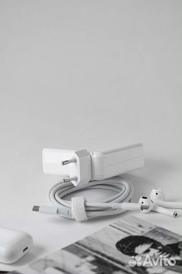 Быстрая зарядка с двумя usb type c с кабелем 1.8 м