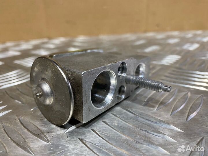 Расширительный клапан кондиционера Volkswagen 3