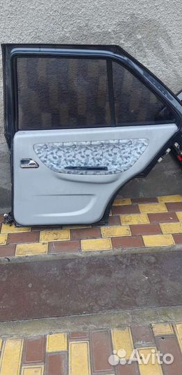 Двери на Чери Амулет