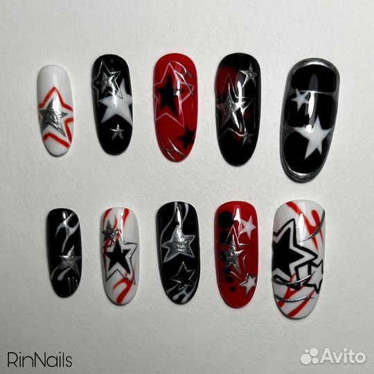 Накладные ногти на заказ с дизайном