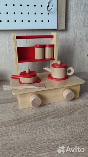 Игрушечная кухня 