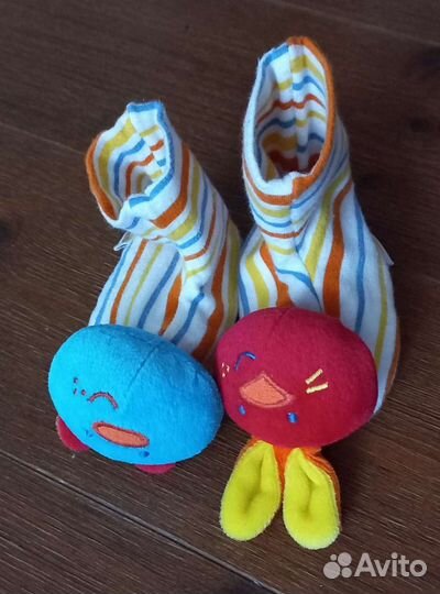 Носочки-игрушки для младенца