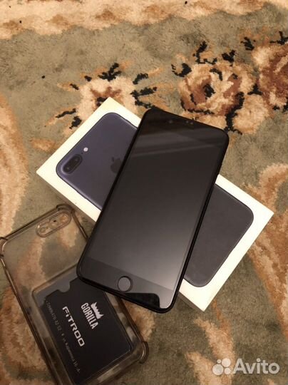 Телефон iPhone 7plus