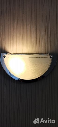 Настенный светильник бра
