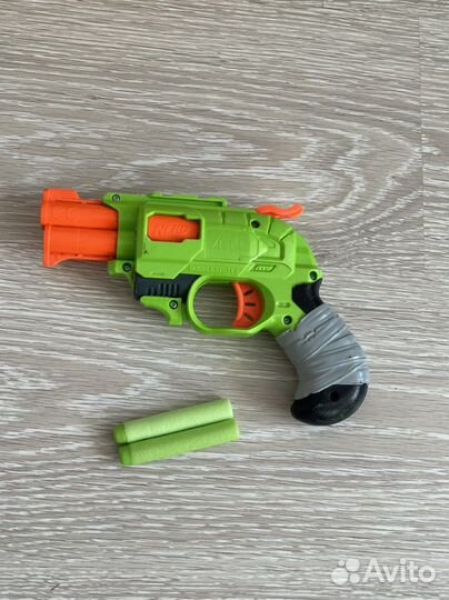 Пистолет nerf zombi strike