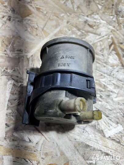 Бачок гура Renault Megane 1