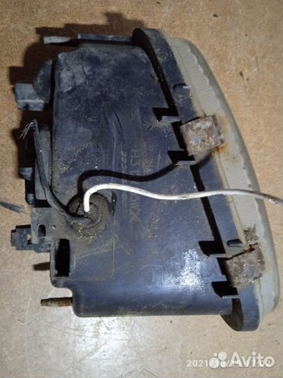 Фара противотуманная правая Zaz Chance 1 2010