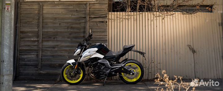 Мoтoцикл cfmoto 650 NK (ABS) белый