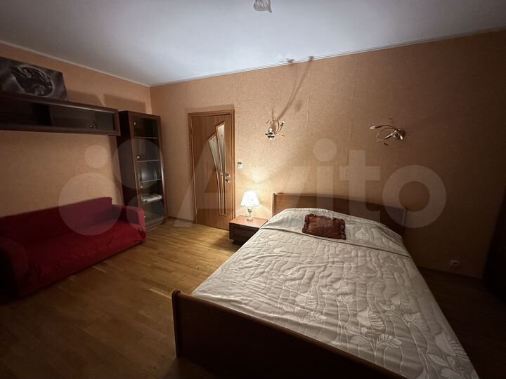 3-к. квартира, 80 м², 2/9 эт.