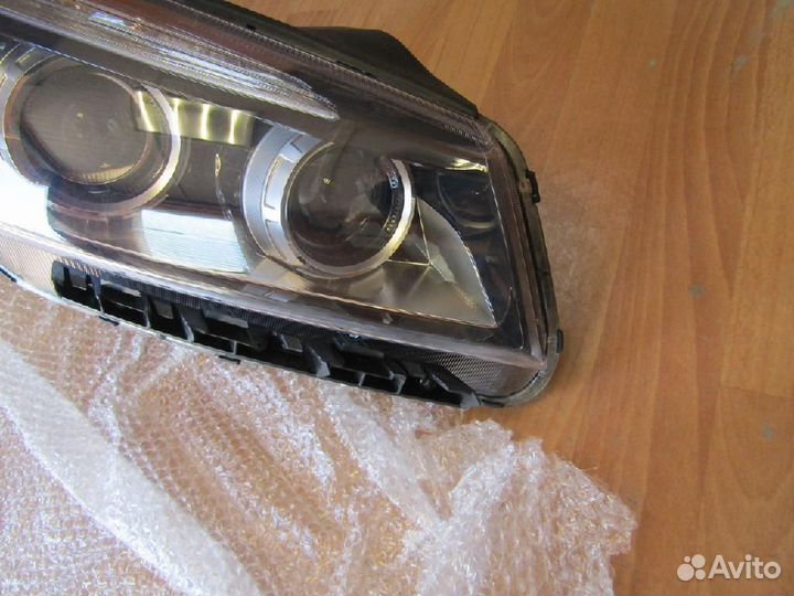 Фара правая Kia Sorento/Sorento Prime