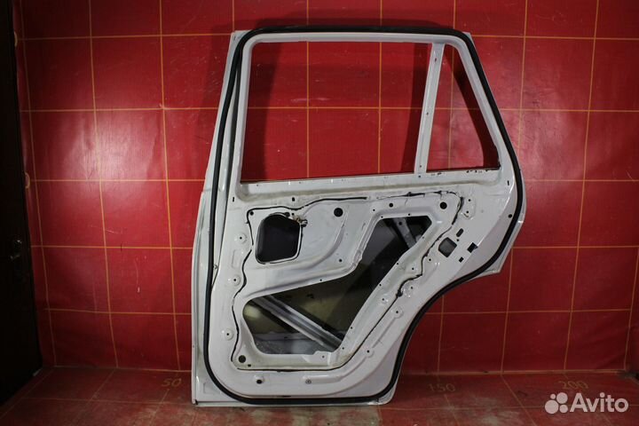 Дверь задняя правая BMW X5