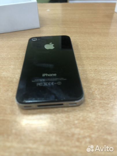 iPhone 4, 16 ГБ