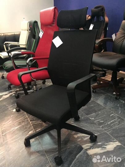 Кресло компьютерное офисное RCH A818