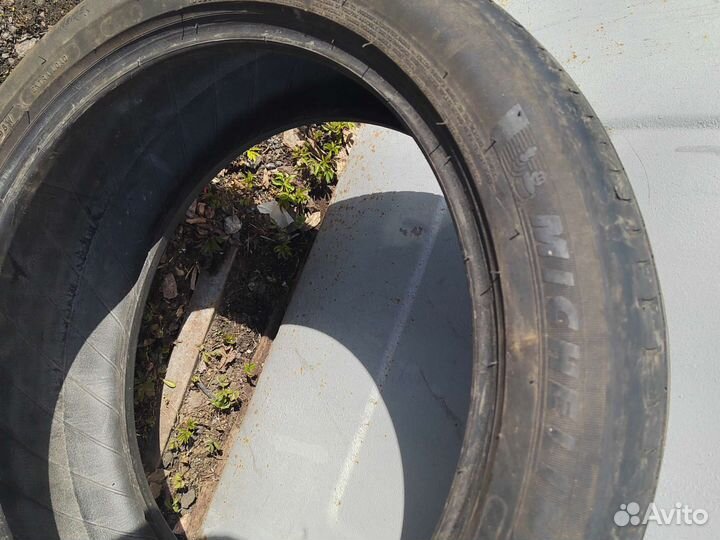 Michelin Primacy 4 235/45 R18 98W