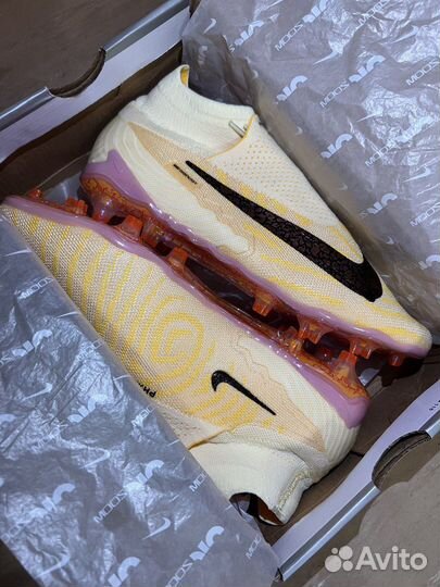 Бутсы nike phantom gx