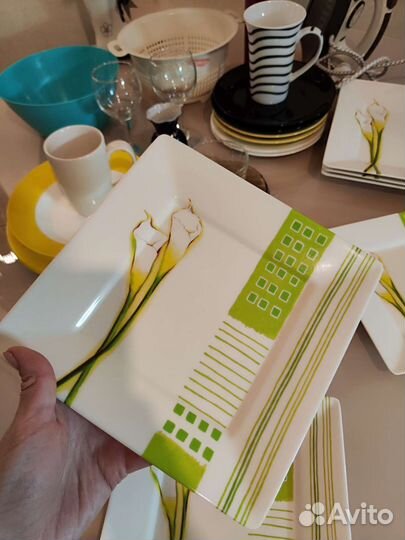 Набор посуды и утюг в одни руки