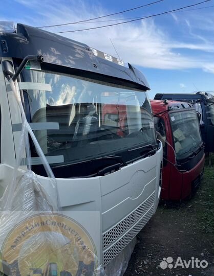 Кабина FAW j6 в сборе и др