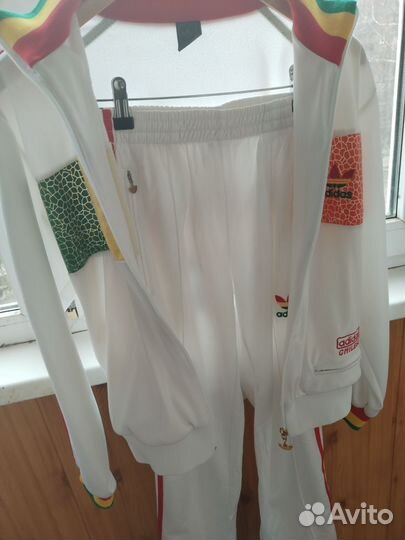 Спортивный костюм adidas