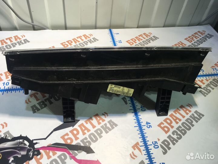 Ниссан Примьера Щиток приборов