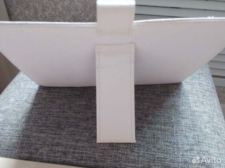 Чехол со встроенной клавиатурой для android 10