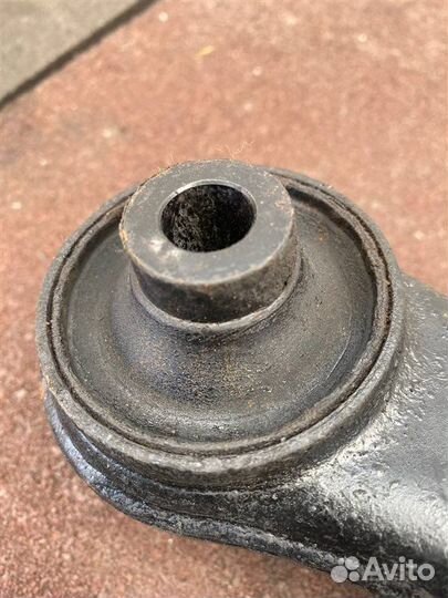 Рычаг продольный задний Suzuki Grand Vitara/Escudo