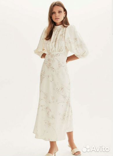 Платье молочное love republic