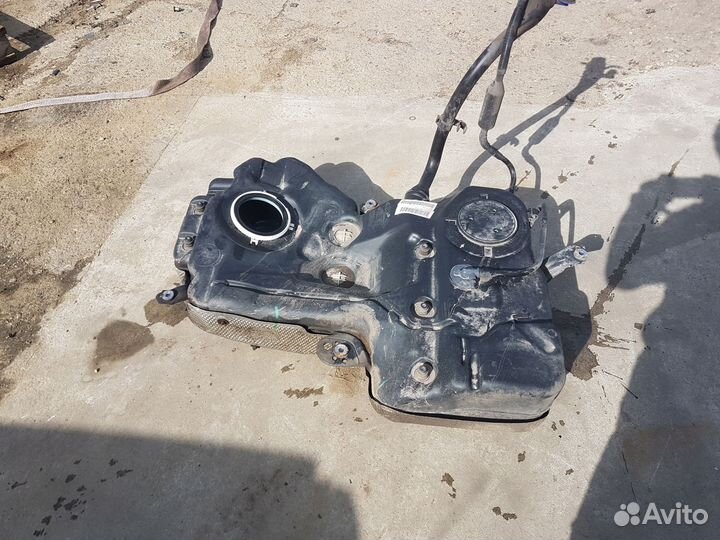 Топливный бак бензобак Audi A4 4 B8 1,8