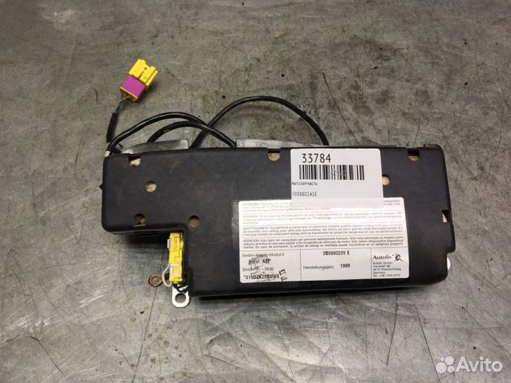 Подушка безопасности боковая (в сиденье)