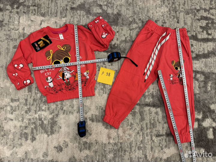 Костюм с брючками для девочки новый р. 98-116