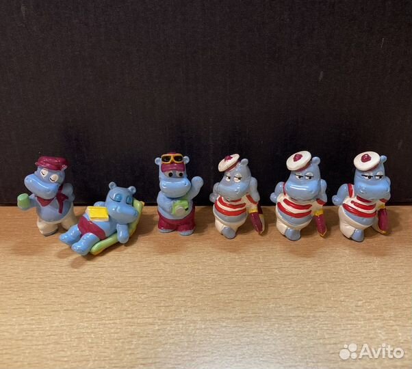 Игрушки фигурки Киндер сюрприз Ferrero 90е