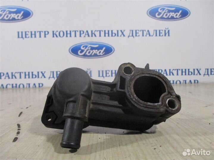 Корпус термостата Ford Transit Connect 2002