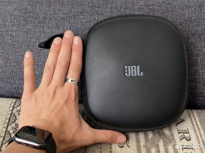 Беспроводные наушники jbl everest elite 750NC