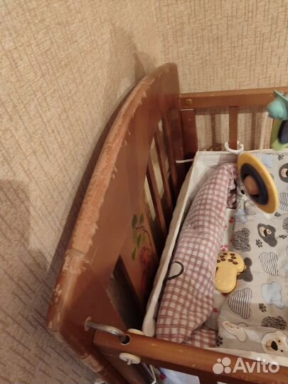 Детская кроватка с матрасом