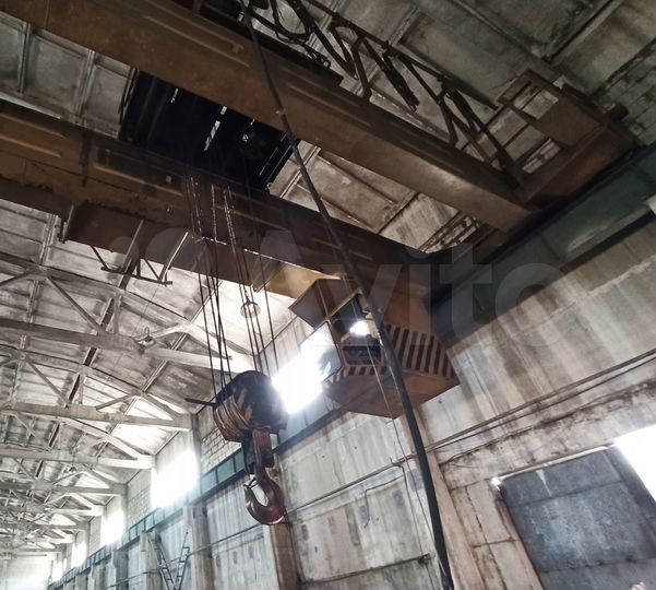 Склад с двумя кран-балками 10 тонн, 1200 м²