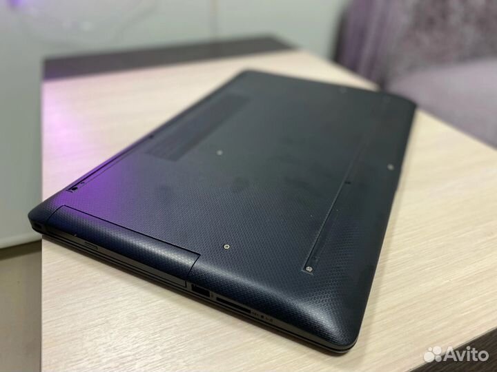 Игровой 17 дюйм core I5 8Gen/2 видео/8 озу/SSD