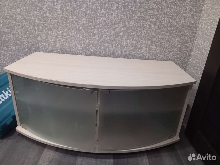 Тумба под телевизор
