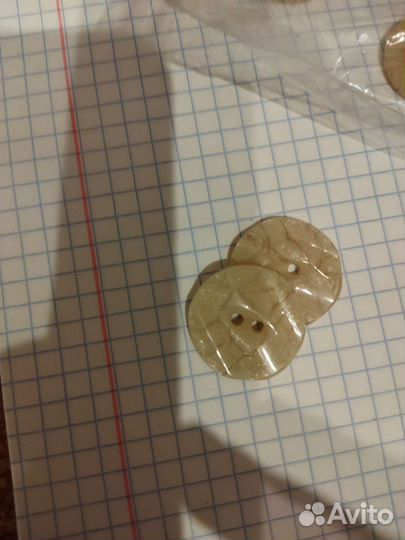 Пуговицы плоские