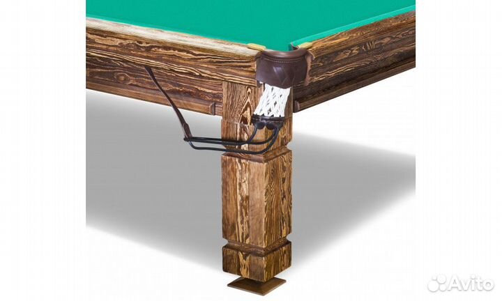 Стол / пирамида 