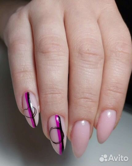 Маникюр и педикюр