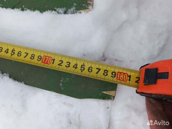 Лыжи беговые с креплением. Доставка