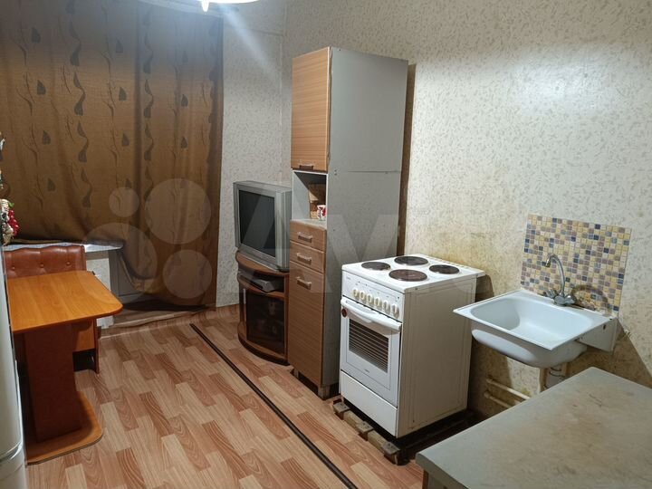 2-к. квартира, 72,1 м², 8/12 эт.