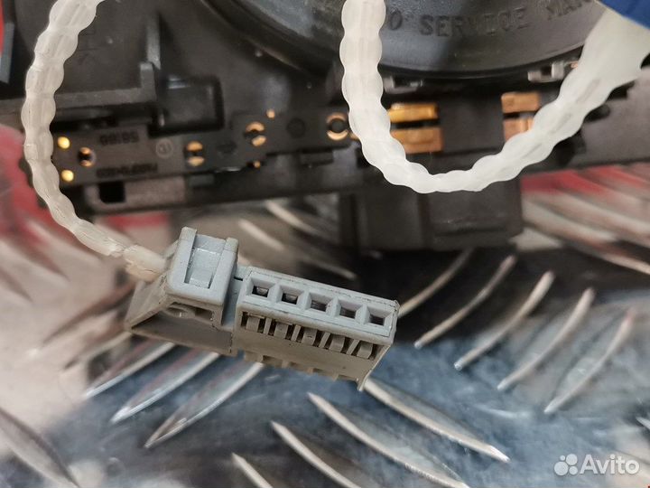 Переключатель для Peugeot-Citroen Berlingo 2 (B9)