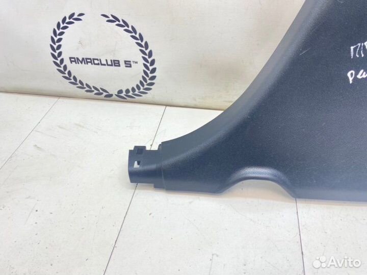 Накладка средней стойки правая Mazda Cx-7 2.3