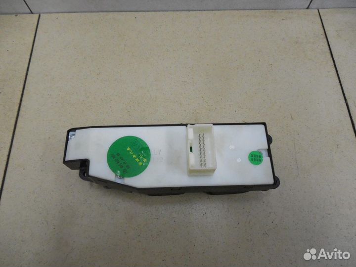 Блок управления стеклоподъемниками emgrand X7 2013