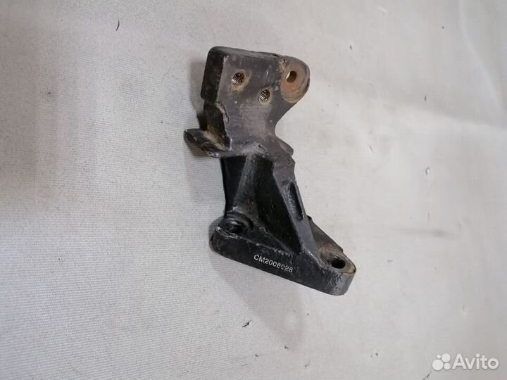 Кронштейн опоры двс прав.Lifan Breez седан LF484Q1