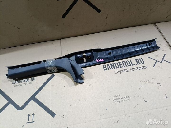 Обшивка багажника Nissan March AK12