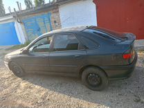 Renault Laguna 2.0 MT, 1994, 450 000 км, с пробегом, цена 95 000 руб.