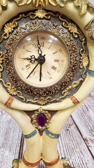 Часы настольные